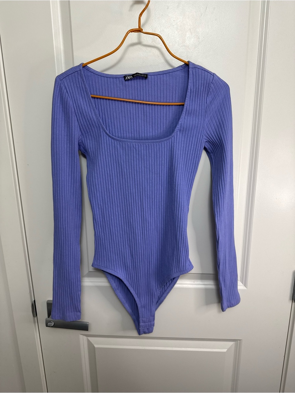 Zara Ribbed Square-Neck Long Sleeve Bodysuit - Lavender in size S